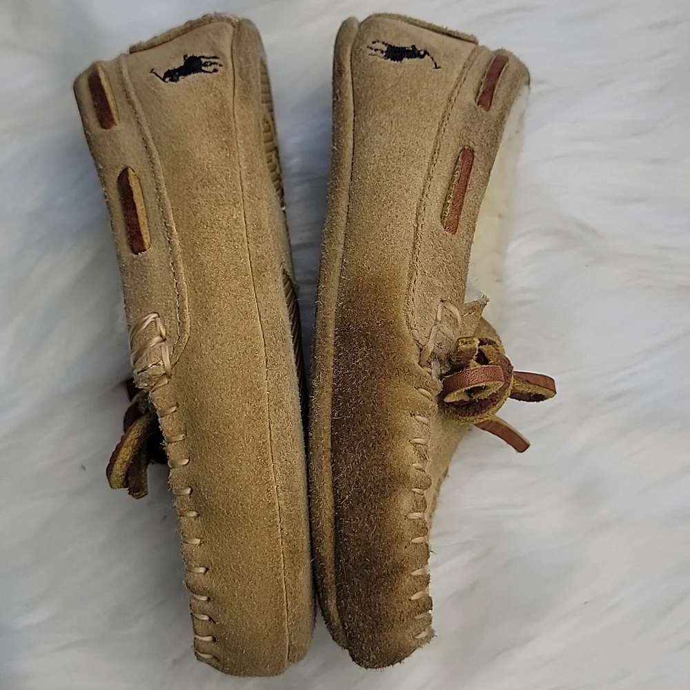 POLO RALPH LAUREN Tan Suede Shearling Preppy Loungewear Boho Moccasin Slippers‎